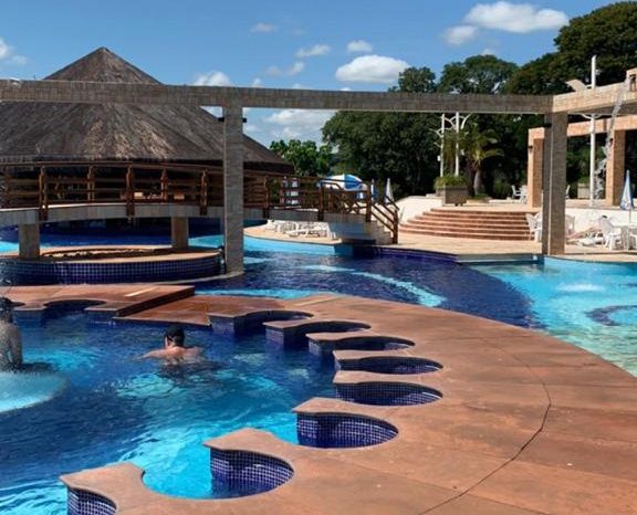 Aguativa Golf Resort – Compre 3 fique 4